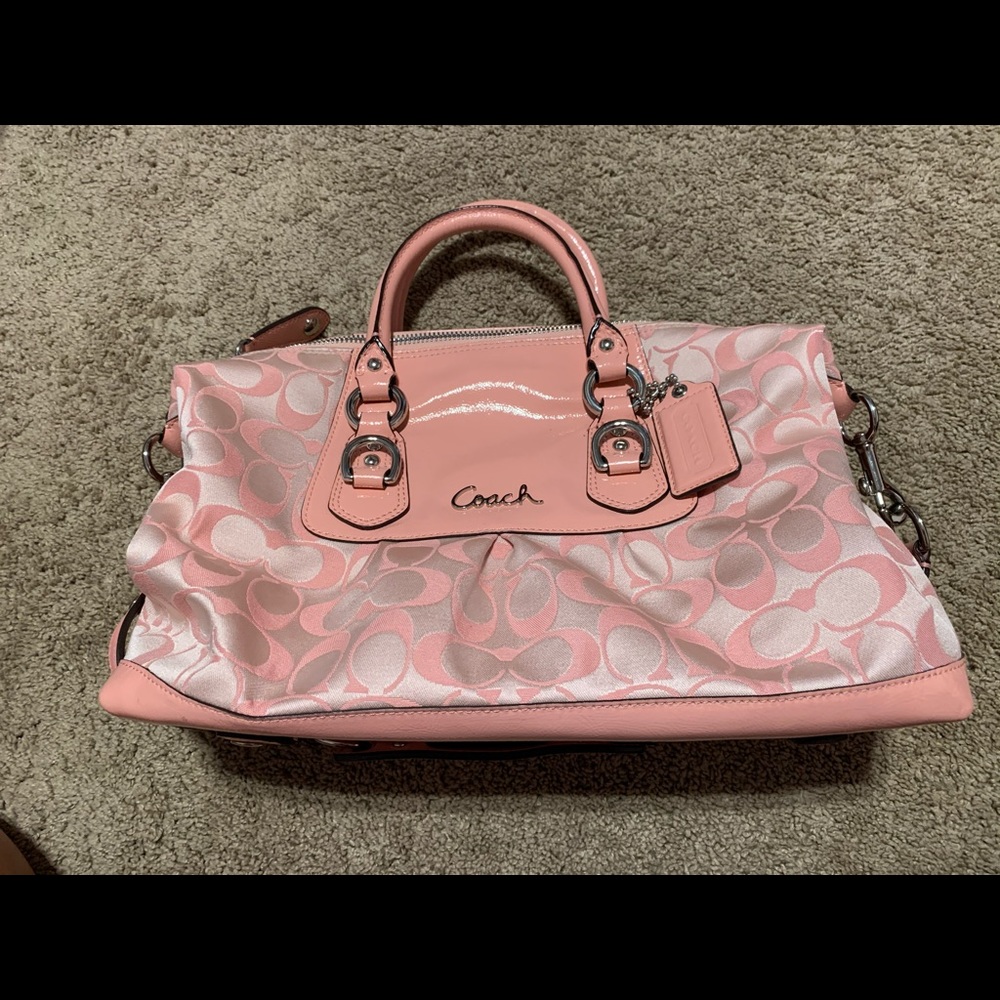 Coach purse and matching wallet